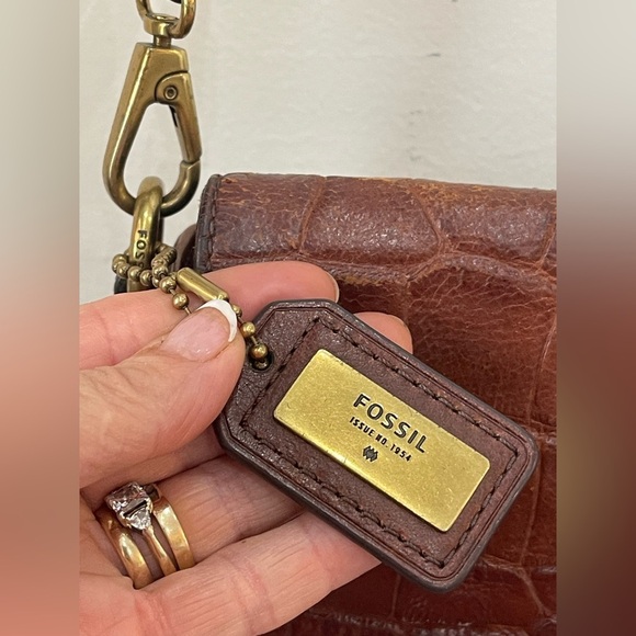 FOSSIL Brown Cowhide Leather Turn Lock Croc Embossed Crossbody Bag vintage bag - Picture 3 of 14